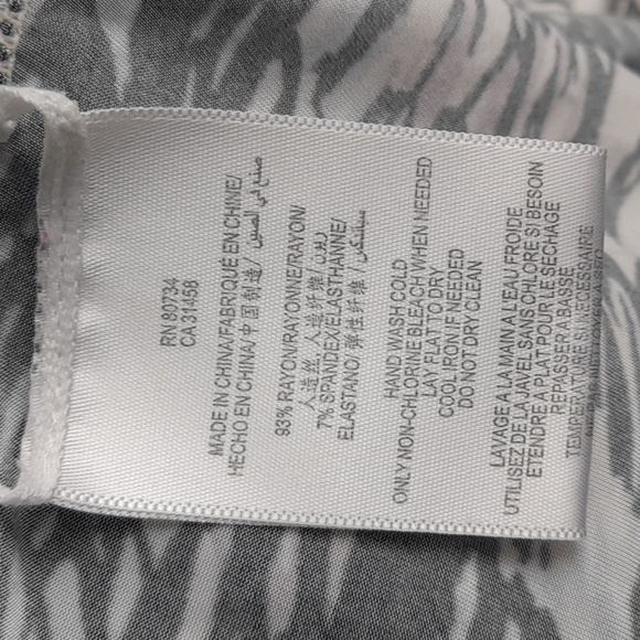 BCBGMaxAzria Halter Mini Dress Medium Dirty White A78 - Picture 4 of 5